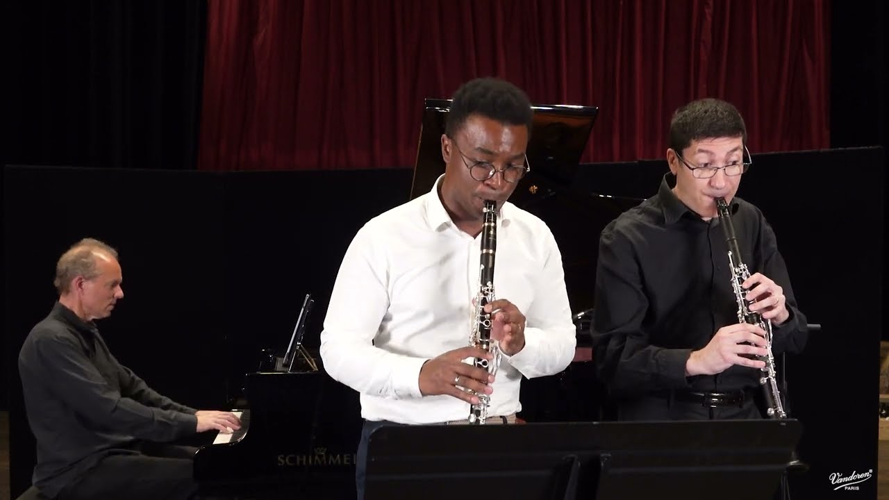 Krommer Clarinet Concerto Op. 91 2nd movement - YouTube