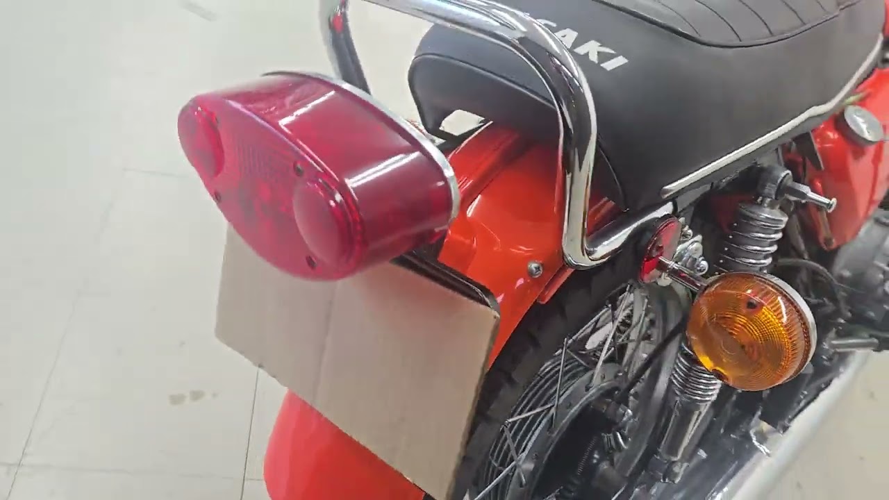 500SS マッハIII (H1)/カワサキ H1B 外装オールペンの販売情報 バイク