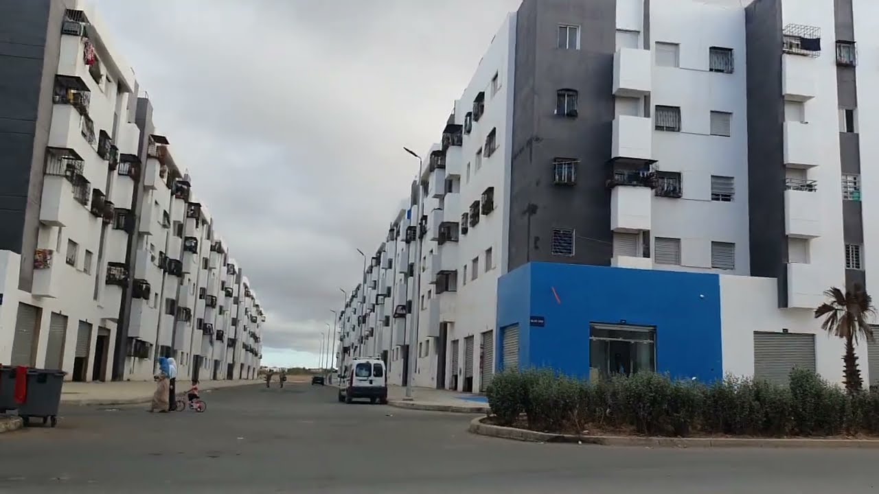 مباشرة من الصخيرات محلات تجارية للكراء بمشروع الرياحين بثمن مميز 0691654892