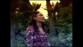 Goapele- Closer The original music video 2001/no effects
