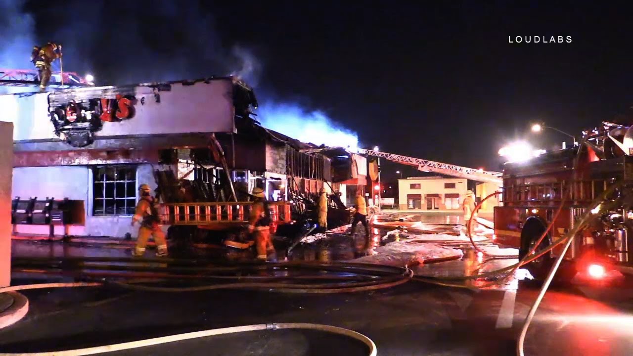 Fire Destroys Denny's Restaurant / Temple City RAW FOOTAGE - YouTube