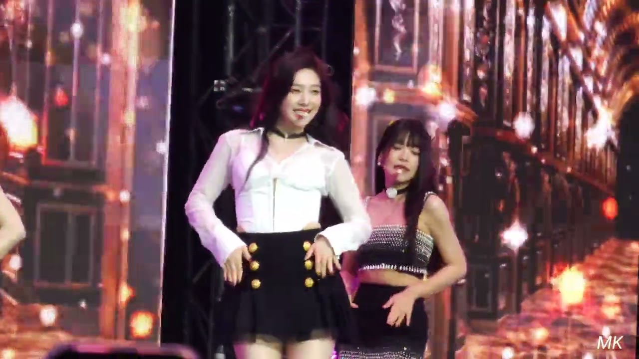 231119 Red Velvet - Supersound Festival - Feel My Rhythm