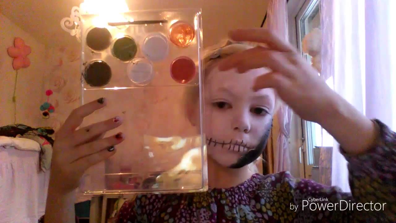 Halloween sminkning nathalie emmanuel