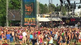 Chris Lane, 90s medley 6/15/18, The Country Fest Ohio