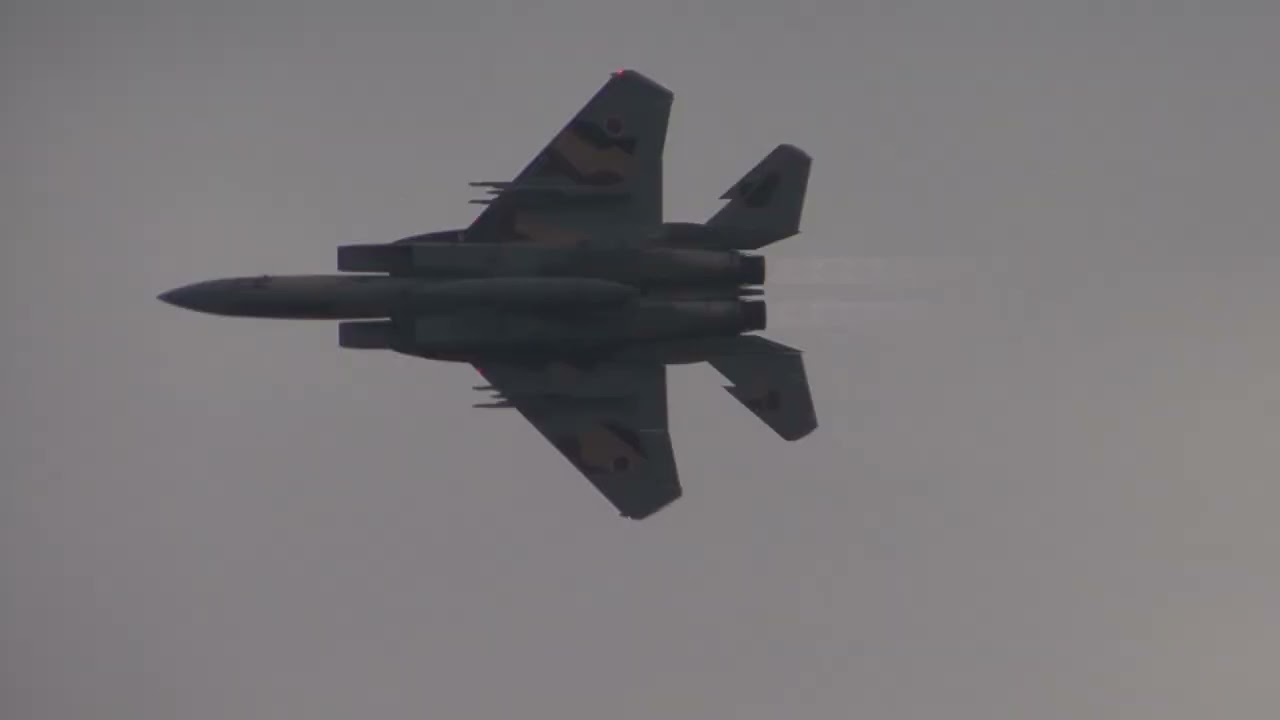 8+限定】Hachiによる起動飛行！新田原航空祭2012年航空祭［Aggressor