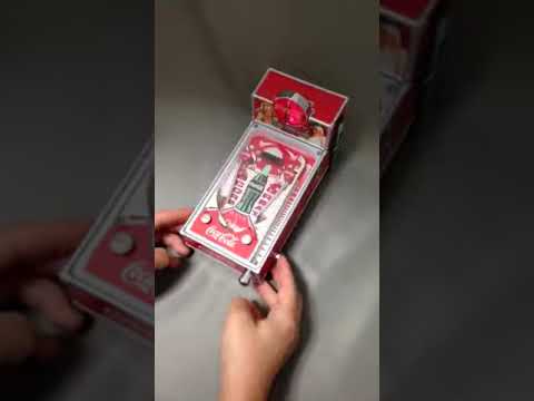 コカコーラ ピンボール 貯金箱 - YouTube
