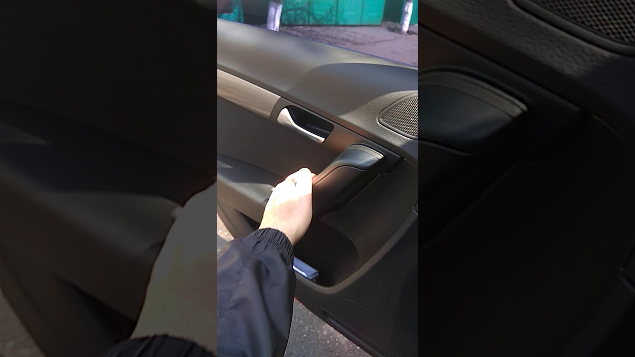 Тяга блокировки двери приора