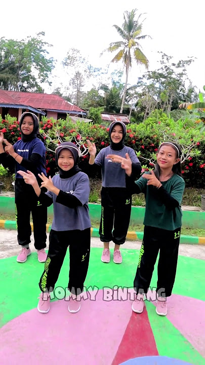 MALAM PAGI SHORTS #dance #viral #trending #shorts #bocilsquad #mommybintang #malampagi
