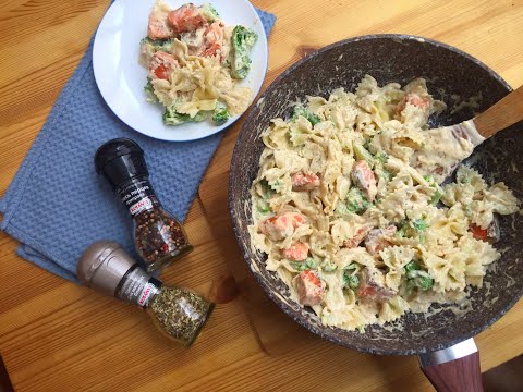 Рецепт сливочной пасты с лососем и брокколи. Очень вкусное и красивое блюдо.