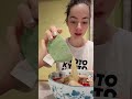 【Tiktok】モデルが食べるけど、お腹いっぱいになるサラダ