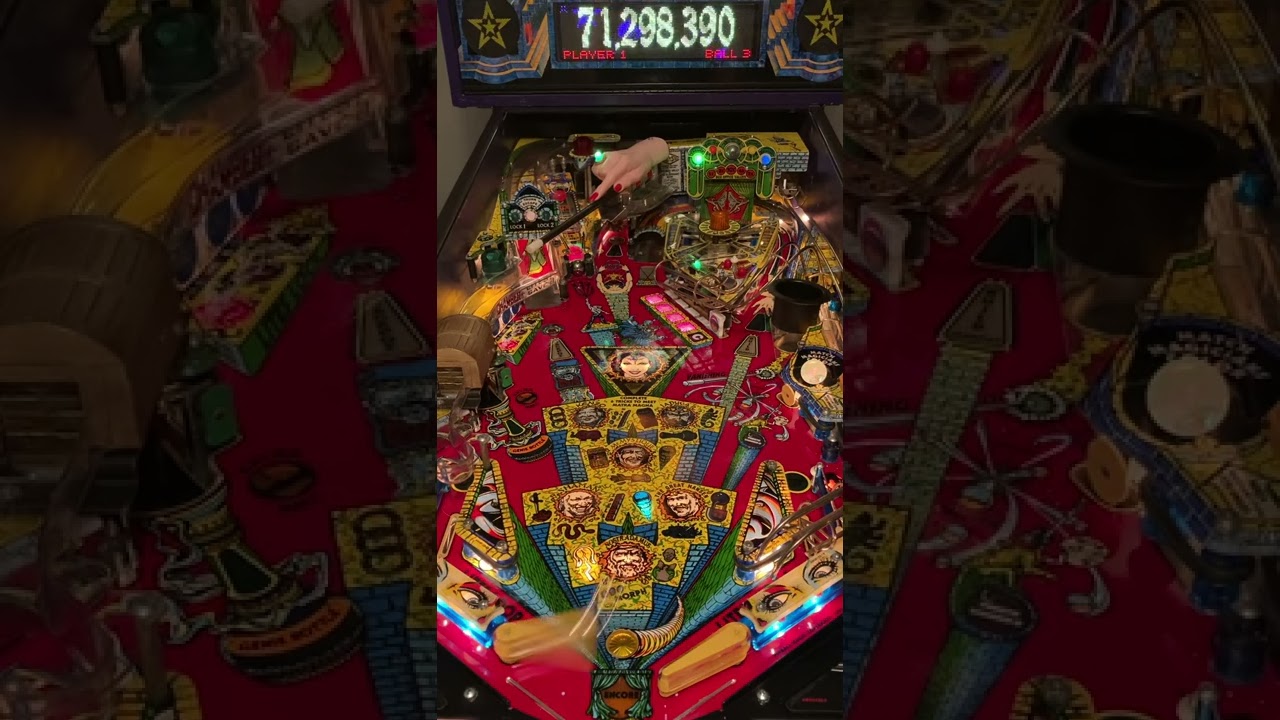 Pinball Magic by Capcom with LED Color DMD