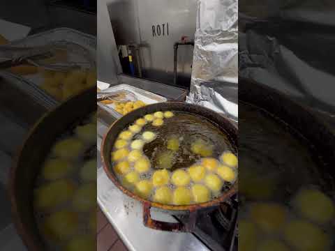 🇹🇹 Pholourie Queen and Trini Food in New York City #shorts