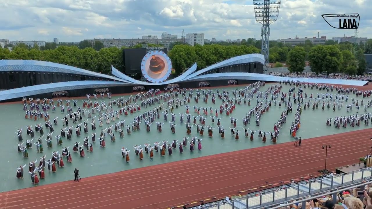 Kas tur mežā rībēja (Deju lieluzvedums ''Mūžīgais dzinējs'')