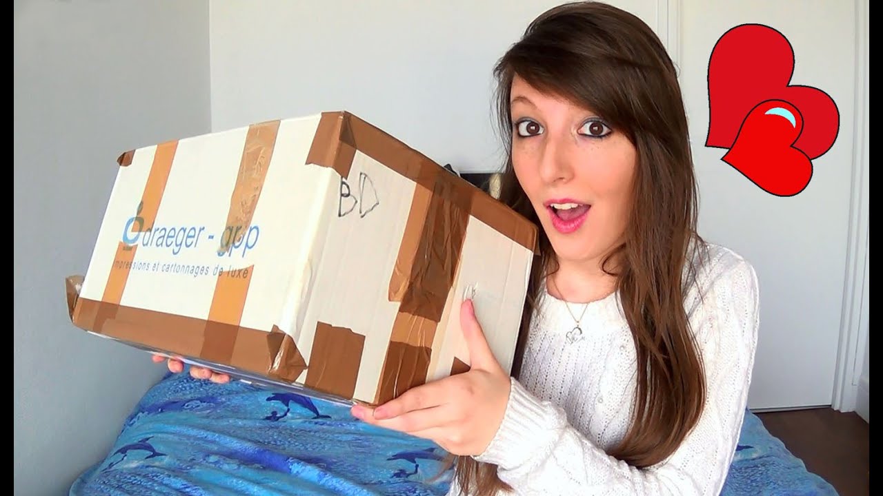 Réception d'un GROS COLIS Pokémon ! DVD, Finger Puppet, Cartes... 2,6 kg de Cadeaux ! MERCI Cédric