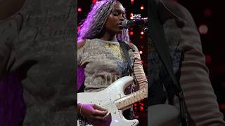 Hannah Jadagu performs Warning Sign & more Live on KEXP