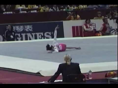 16th AA Lisa Skinner FX - 1999 World Gymnastics Ch...