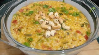 Instant Barley Khichdi recipe 😋 Fibre rich weight loss diet food #food #khichdi #weightloss #viral