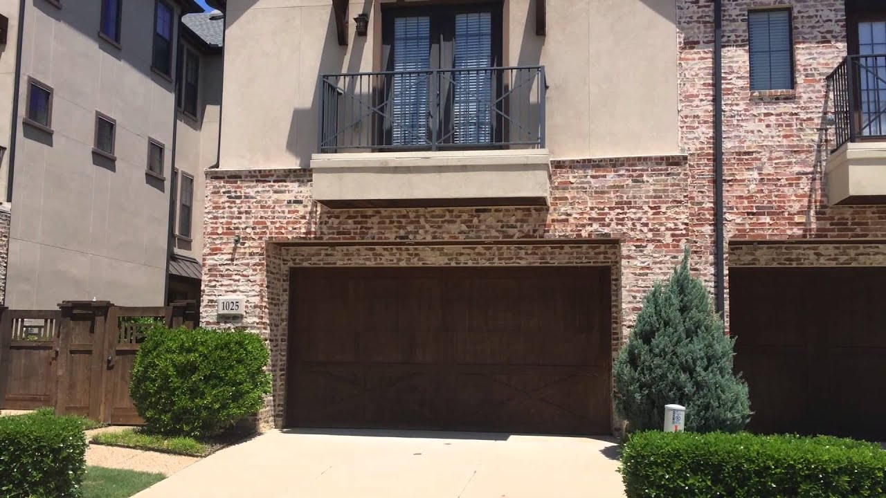 Top Irving Realtor SOLD this Irving Luxury Townhome for 100 asking Price! YouTube