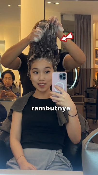 PERTAMA KALI KERAMAS DI KURSI⁉️🫣 SALON DI MALAYSIA ANEH YA?🤣🙈 #salon #hair #hairwash