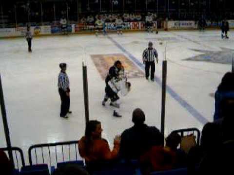 Dan Sullivan vs Daryl Pierce