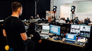 How to plan a hybrid event