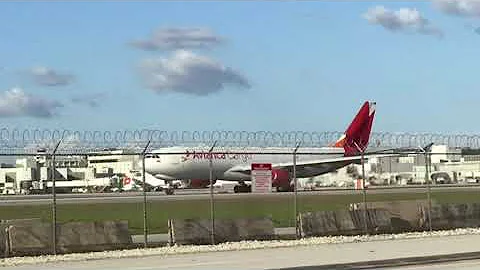 Avianca a330 cargo takeoff from Miami