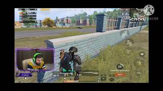 4 Eki̇p Arasinda Tek Başina Toki̇yi̇ Yeleksi̇z Savunuyor. Helal Olsun