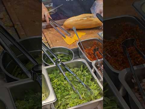 嘉義最好吃「越南法國麵包」現烤麵包，外酥內軟