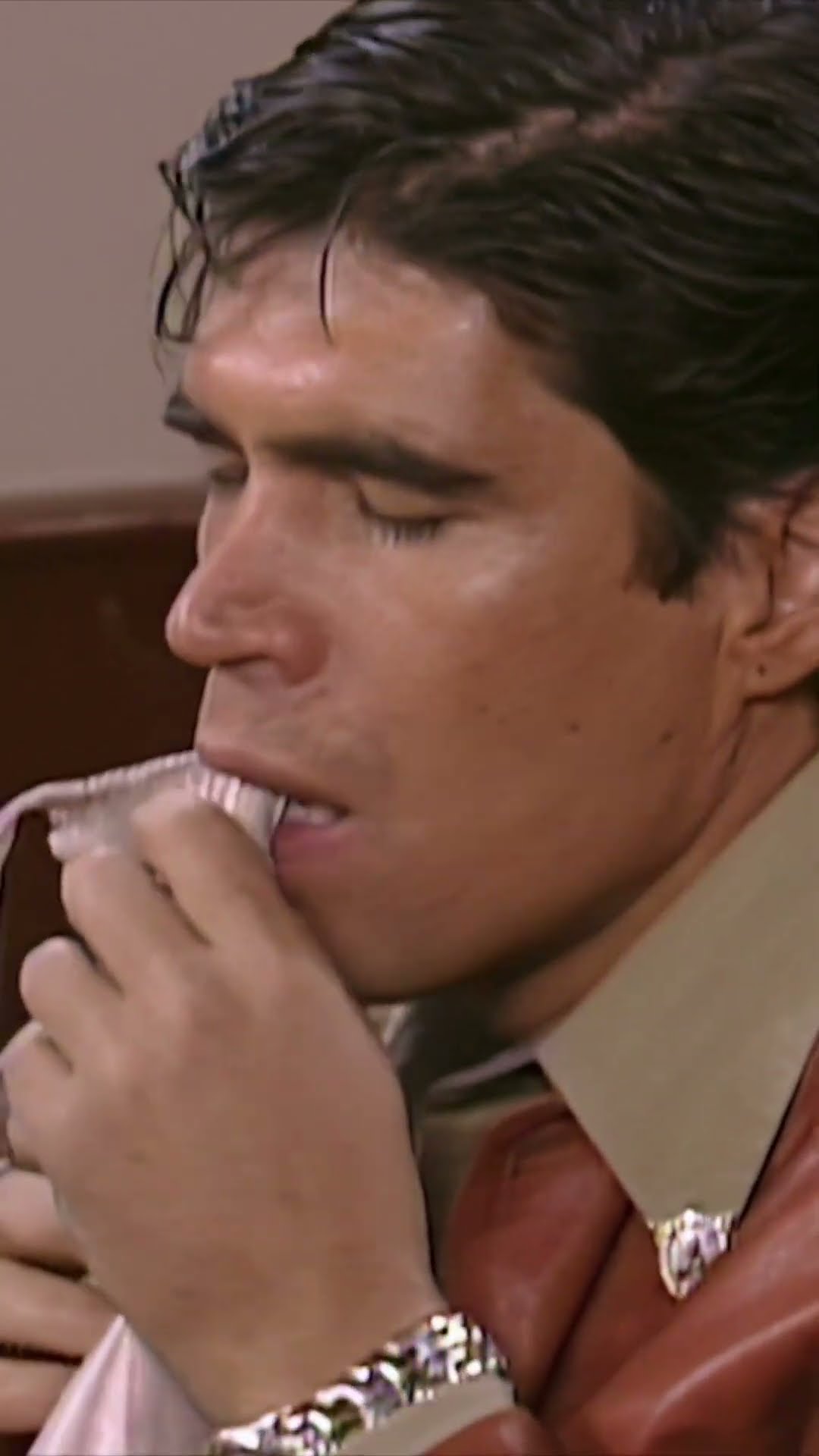 ¡Atrapadooooo! ???​  #tlnovelas  #EntreelAmoryelOdio