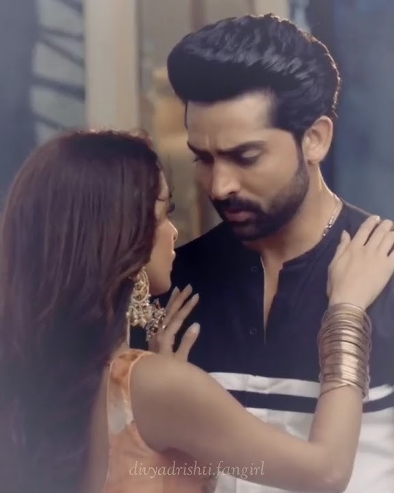 divya drishti romantic scenes ❤️😚#divyadrishty #romantic #sana #shorts @dilshadkhanam1904
