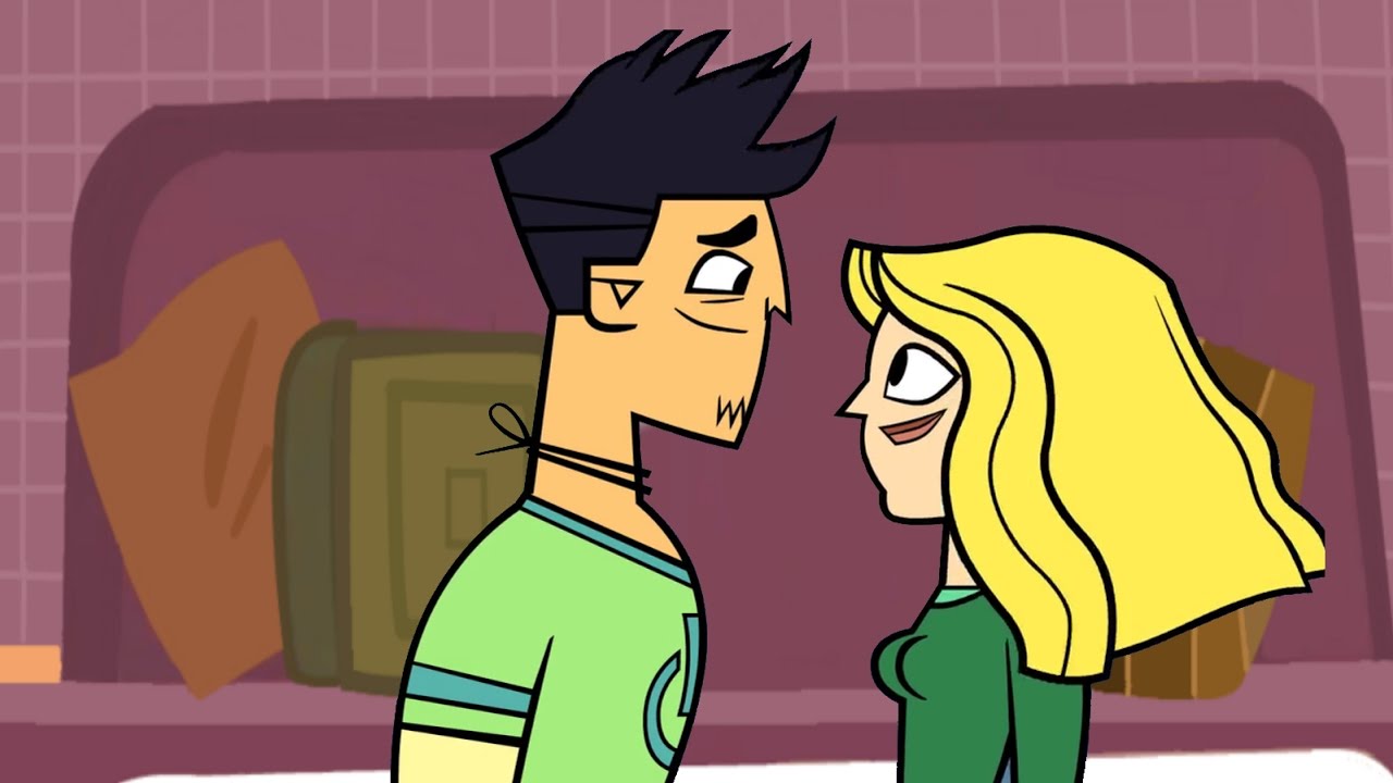 Devin and Carrie Kiss Total Drama Presents The