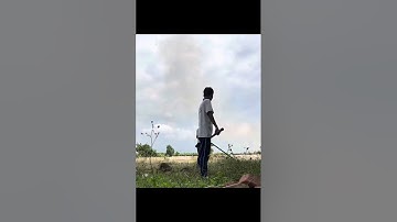 Lớp 12A4 trường THPT HTK- Sơn Mỹ làm bài tập: Nhật kí “7 ngày văn minh giao thông – xanh sạch”.