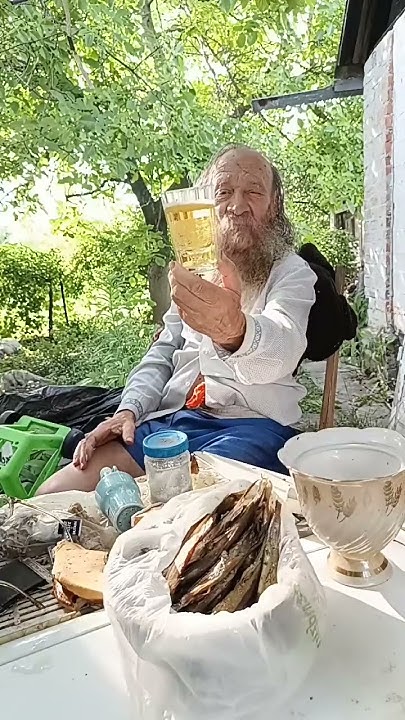рюмка в стакане #витямитя - YouTube