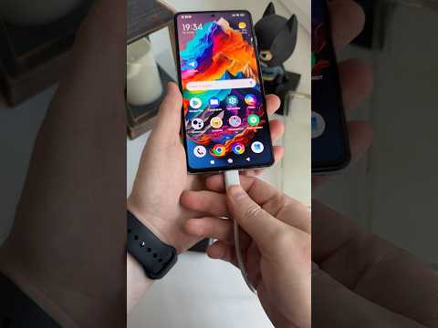 Можно ли Пользоваться и Играть на Зарядке? #Shorts