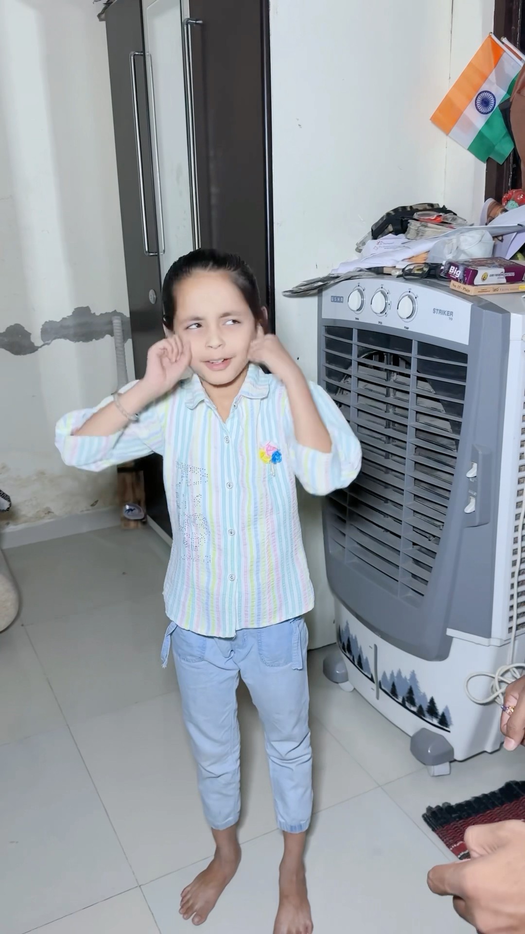 मैंने पड़ौसी के फटाके चुरा कर फोड़े?? #comedy #kajalsoni #youtubeshorts #funny #diwali #viralshort