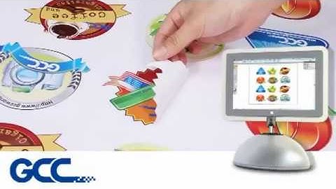 GCC Cutting Plotter - AAS II Accu Aligning System Contour Cutting Demo on Mac