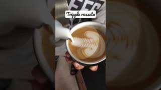 Latte art Triple Rosseta #coffee #latteart