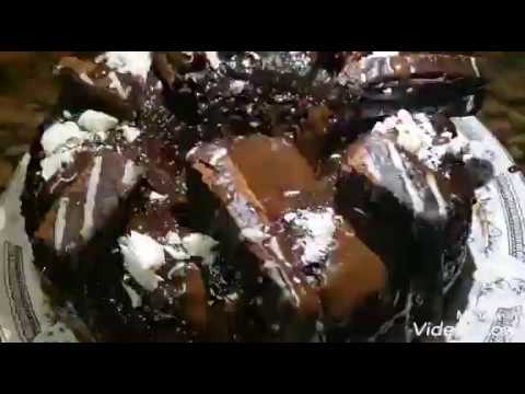 كيكة تي تي بشكولاته بيتضين فقط الكيك رقم واحدا لعشاق الشكولاته