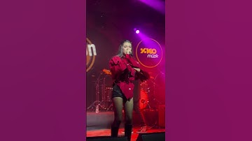 Thumbnail of M Lisa - Vurdum Tellerine #melissa #mlisa #vurdumtellerine #konser #milyon #eskişehir