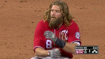 WSH@PHI: Werth sends a ball off the wall for an RBI