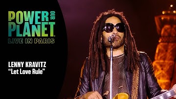 Lenny Kravitz Performs 