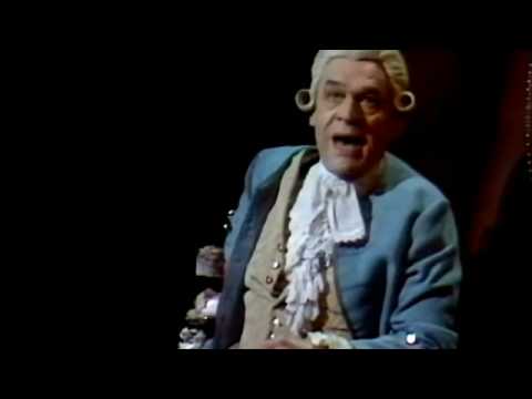 Paul Scofield in Amadeus at the National Theatre