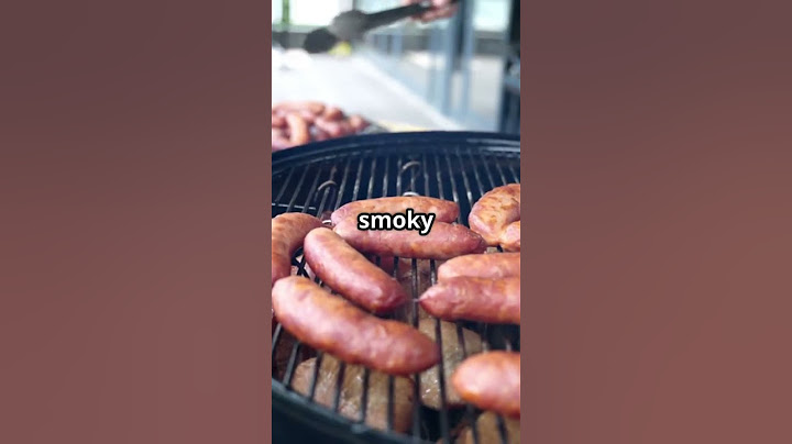 🌭 German Sausages: A Must at Beer Festivals 🍺🇩🇪 #Oktoberfest #GermanFood #SausageLover