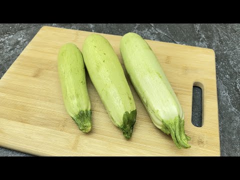Video: Zucchini Appetizer Rau Lub Caij Ntuj No