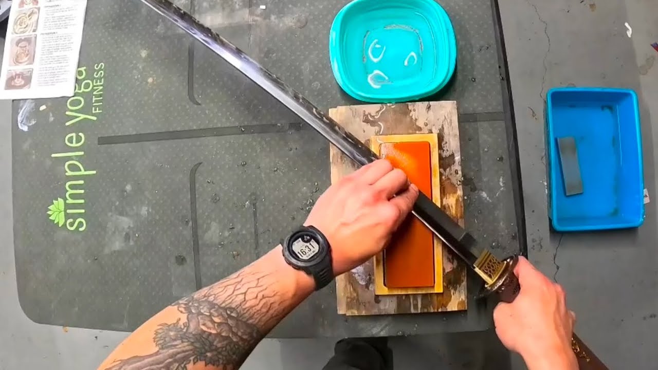 Sharpening a Katana and Tanto With Whetstones