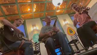 Eamonn & Roisin Dillon  Music From Belfast