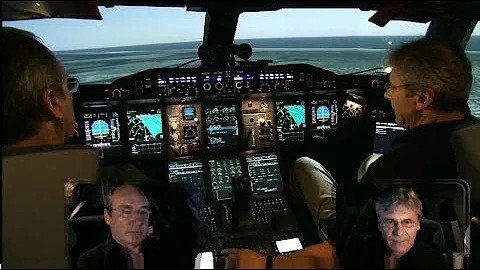 Airbus A380 SIMULATOR - Bird Strike/ Engine fire on Takeoff (ENG sub)