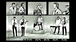 Video thumbnail of "Dave Clark 5 Tape failure on live TV - Glad All Over (they pulled it off...Stereo Mixed)"