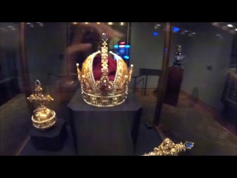 Inside The Imperial Treasury Vienna (Kaiserliche Schatzkammer Wien)