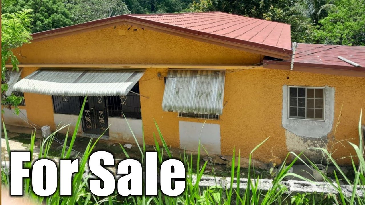 4 Bedrooms 2 Bathrooms House For Sale at MILE GULLY, Manchester